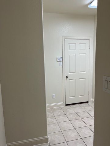 1145 Valley Vista Drive, Irving, TX 75063
