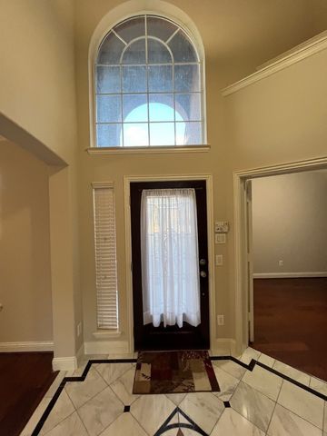 1145 Valley Vista Drive, Irving, TX 75063