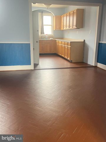 3041 KNORR ST, Philadelphia, PA 19149