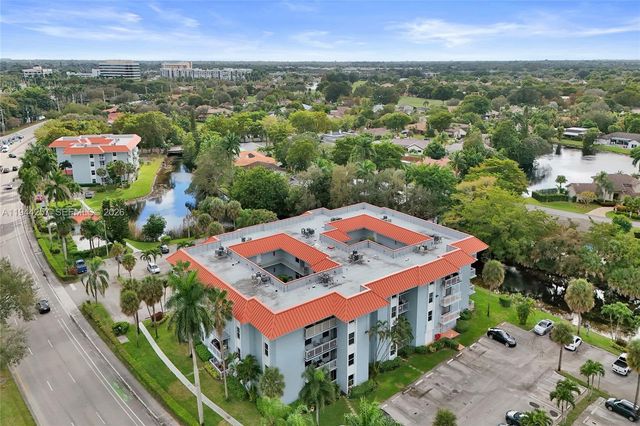 505 S Pine Island Road 405B, Plantation, FL 33324