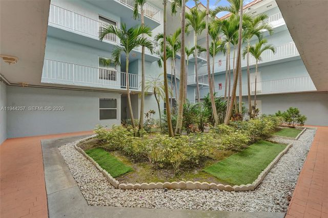 505 S Pine Island Road 405B, Plantation, FL 33324