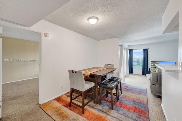 505 S Pine Island Road 405B, Plantation, FL 33324