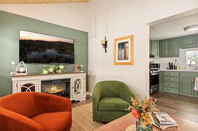 27500 State Highway 189 81, Lake Arrowhead, CA 92352