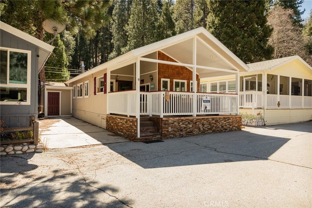 27500 State Highway 189 81, Lake Arrowhead, CA 92352