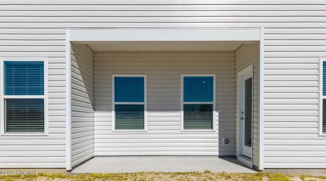 201 Harper Lake Drive, Southport, NC 28461