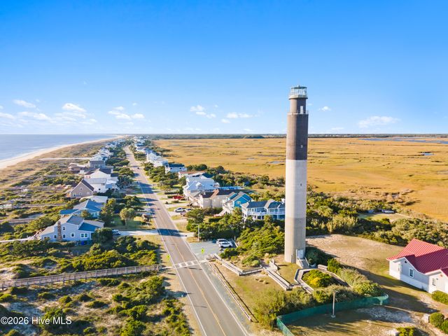 201 Harper Lake Drive, Southport, NC 28461