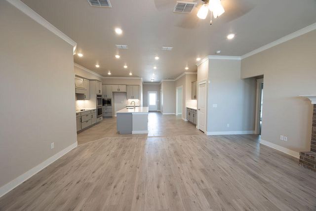 14112 Avenue W, Lubbock, TX 79423