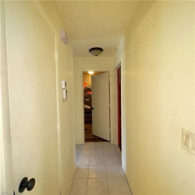 Image 15 of property listing at 1414 SE 46th ST 2B, Cape Coral, FL 33904