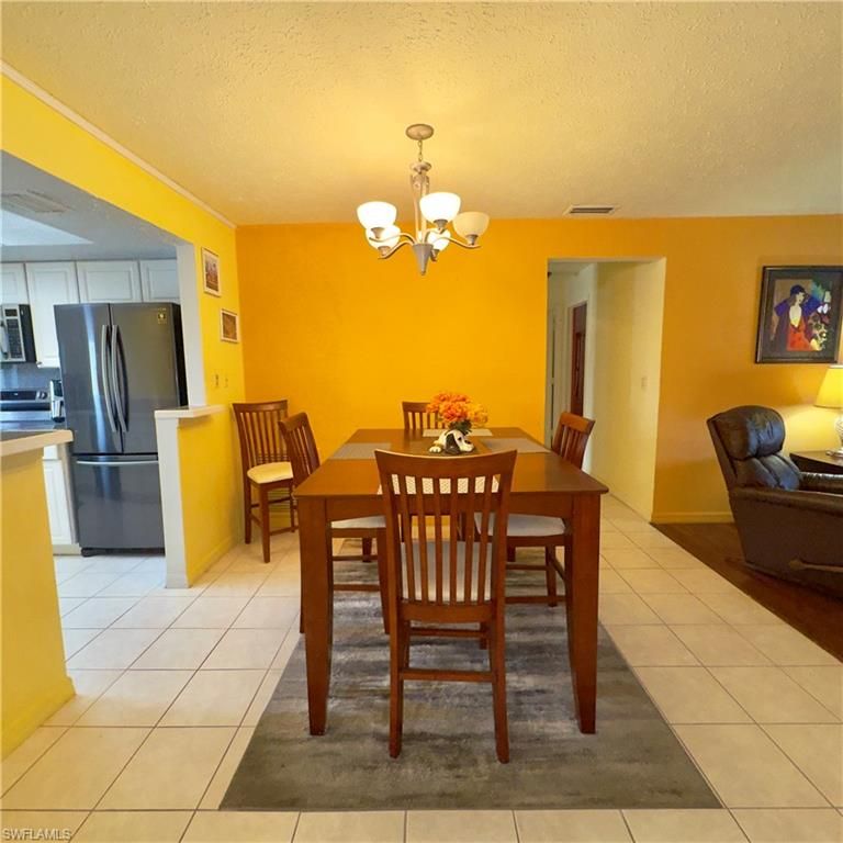 Image 6 of property listing at 1414 SE 46th ST 2B, Cape Coral, FL 33904
