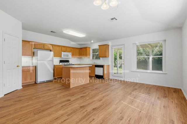 1106 Fossil CV, Round Rock, TX 78681