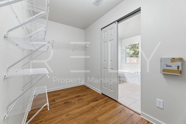 1106 Fossil CV, Round Rock, TX 78681