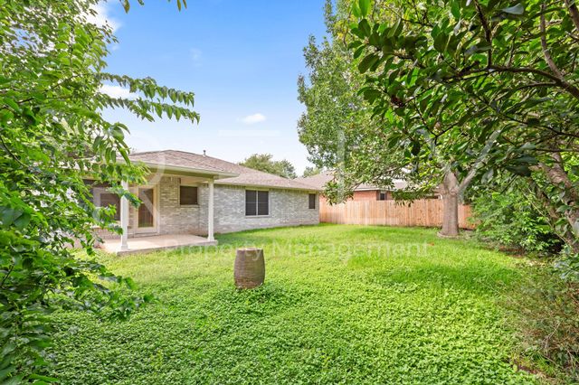 1106 Fossil CV, Round Rock, TX 78681