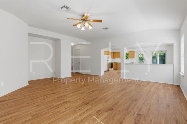 1106 Fossil CV, Round Rock, TX 78681