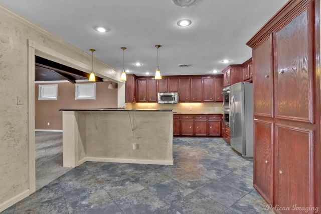 1810 Captain Shreve Drive, Shreveport, LA 71105