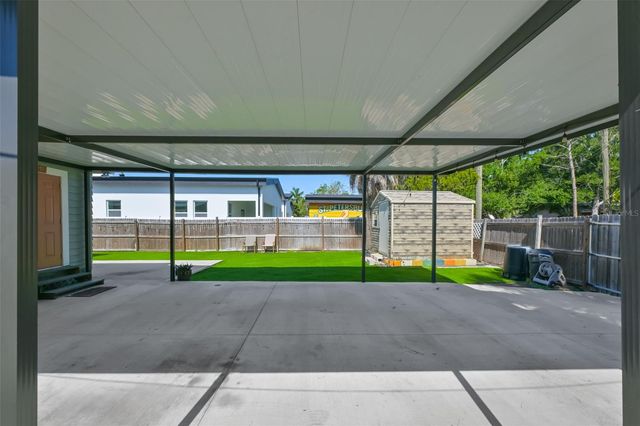 5211 4TH AVENUE S, St Petersburg, FL 33707