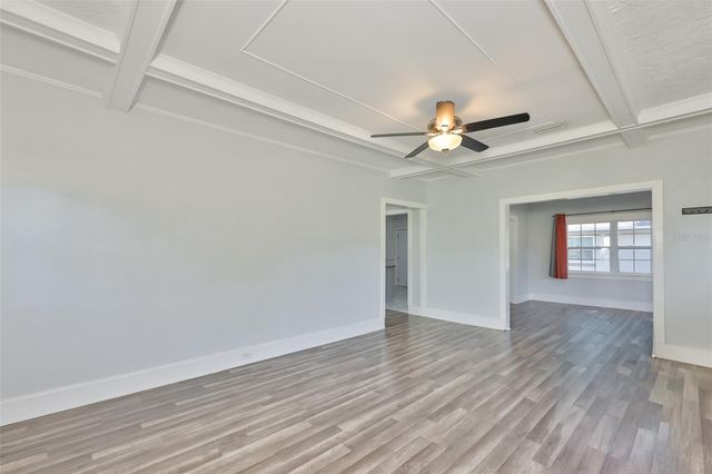 5211 4TH AVENUE S, St Petersburg, FL 33707