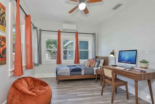 5211 4TH AVENUE S, St Petersburg, FL 33707