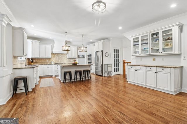 2664 Black Fox Way, Buford, GA 30519