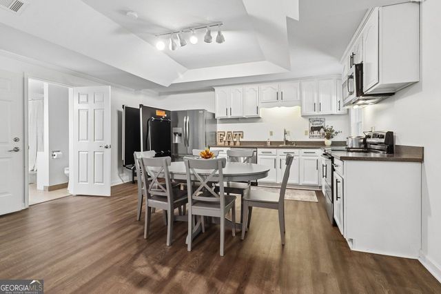 2664 Black Fox Way, Buford, GA 30519