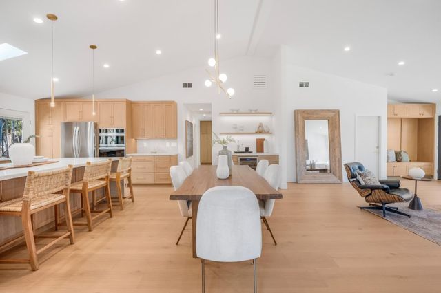 127 La Cienega Court, Los Gatos, CA 95032