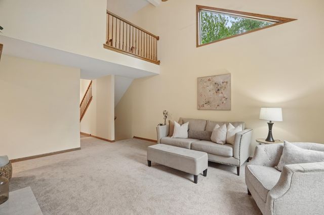 885 Katydid Lane NE, Saint Michael, MN 55376