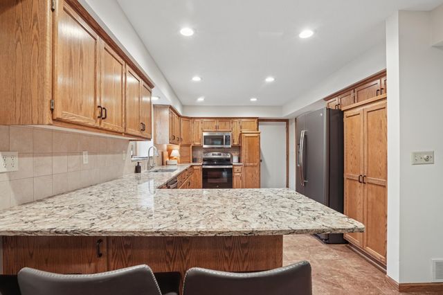 885 Katydid Lane NE, Saint Michael, MN 55376