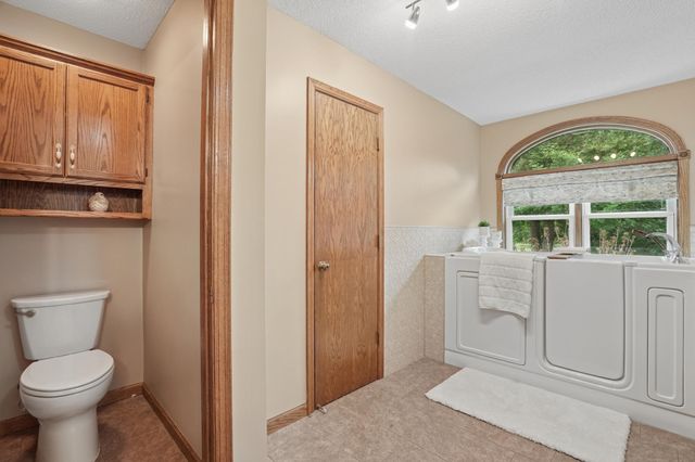 885 Katydid Lane NE, Saint Michael, MN 55376