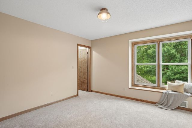 885 Katydid Lane NE, Saint Michael, MN 55376