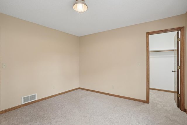 885 Katydid Lane NE, Saint Michael, MN 55376