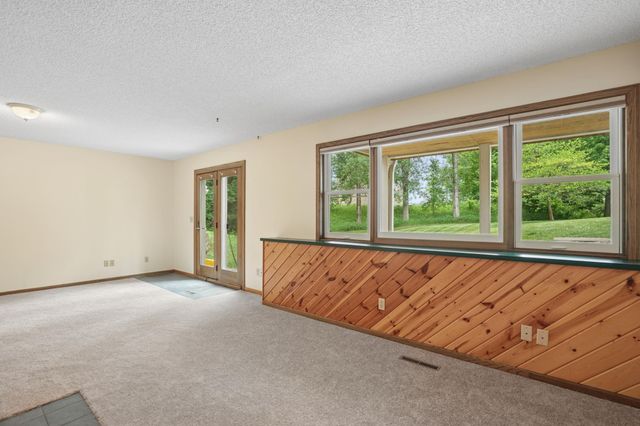 885 Katydid Lane NE, Saint Michael, MN 55376