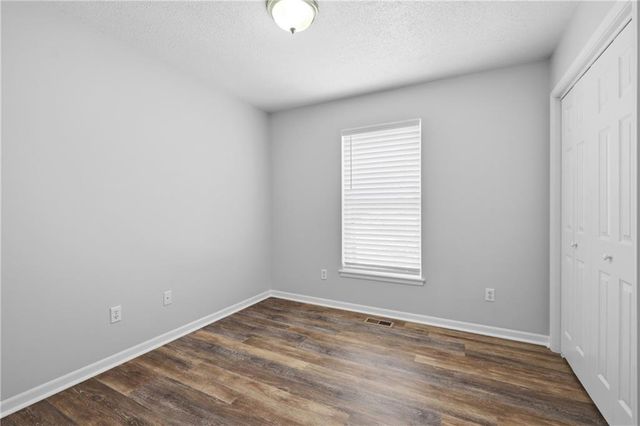 2358 NE Overbrook Drive, Blue Springs, MO 64029