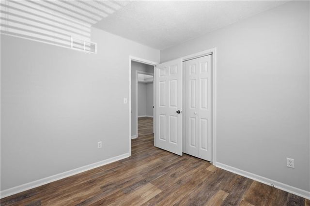 2358 NE Overbrook Drive, Blue Springs, MO 64029