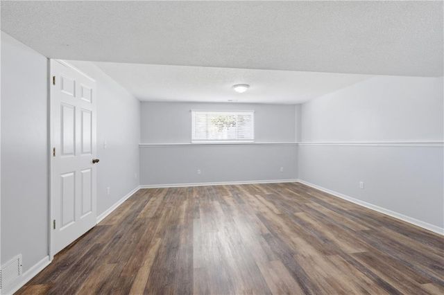 2358 NE Overbrook Drive, Blue Springs, MO 64029