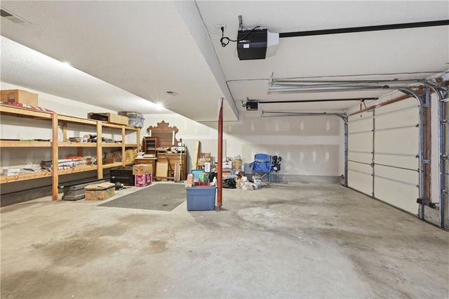 2358 NE Overbrook Drive, Blue Springs, MO 64029