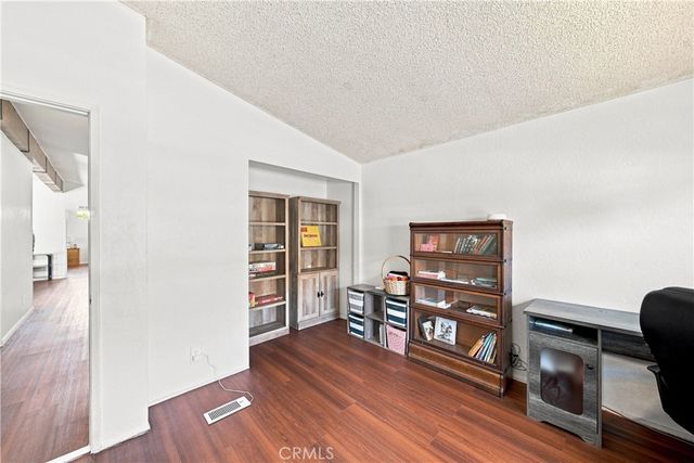 31977 Quartz Lane, Castaic, CA 91384