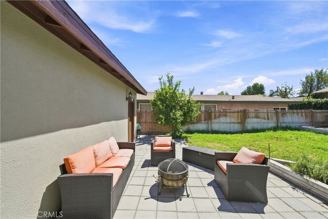 31977 Quartz Lane, Castaic, CA 91384