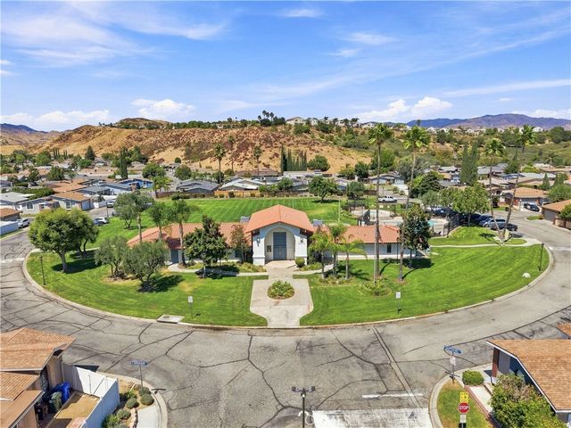 31977 Quartz Lane, Castaic, CA 91384