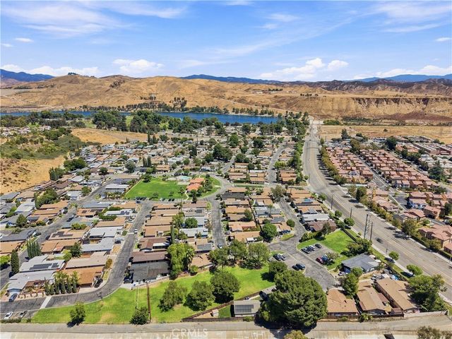 31977 Quartz Lane, Castaic, CA 91384