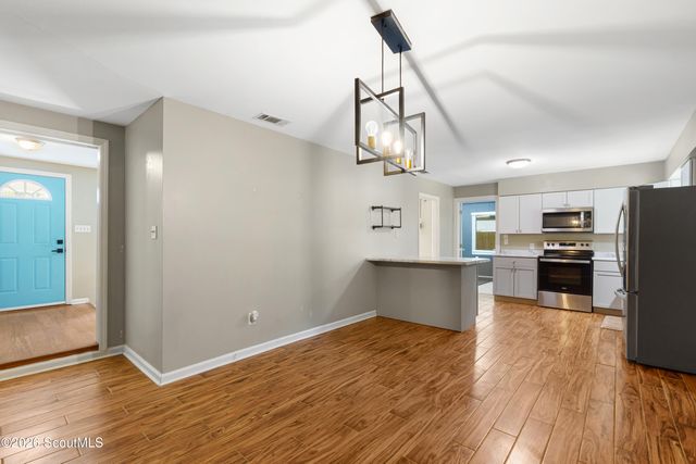 17 Regent Drive, Savannah, GA 31406