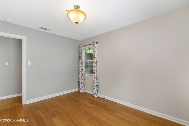 17 Regent Drive, Savannah, GA 31406