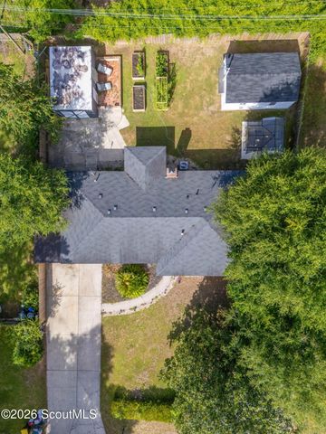 17 Regent Drive, Savannah, GA 31406