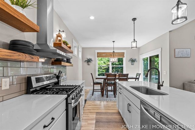416 Sabine Drive, Muskegon, MI 49442