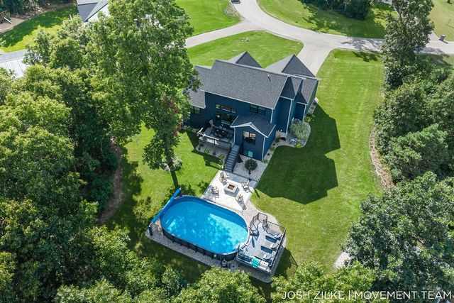 416 Sabine Drive, Muskegon, MI 49442