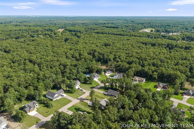 416 Sabine Drive, Muskegon, MI 49442