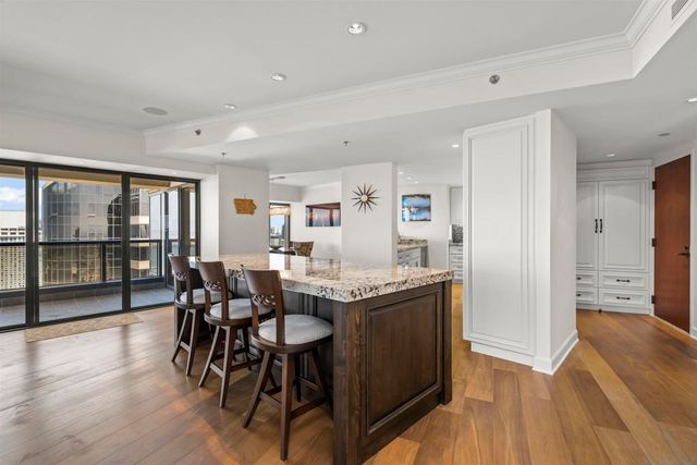 200 Harbor Drive 3702, San Diego, CA 92101