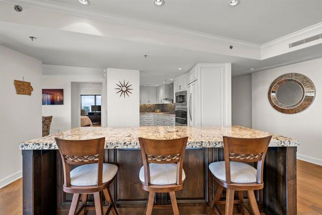 200 Harbor Drive 3702, San Diego, CA 92101