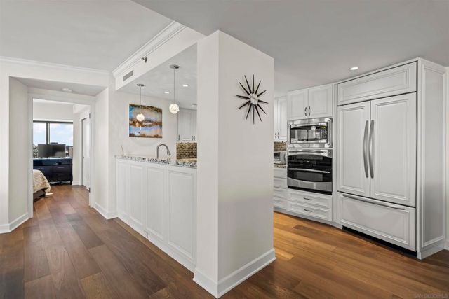 200 Harbor Drive 3702, San Diego, CA 92101