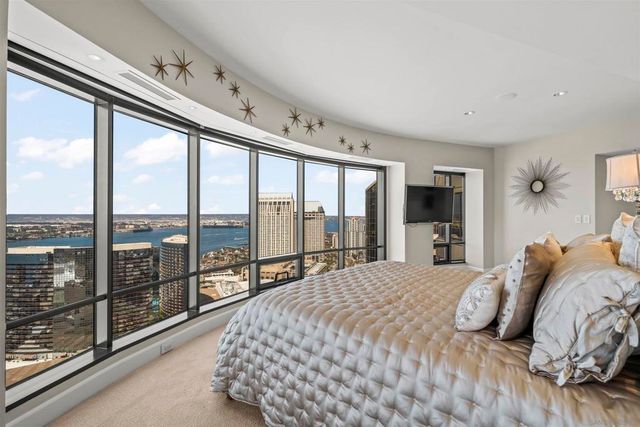 200 Harbor Drive 3702, San Diego, CA 92101