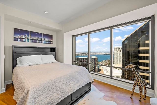 200 Harbor Drive 3702, San Diego, CA 92101