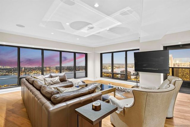 200 Harbor Drive 3702, San Diego, CA 92101